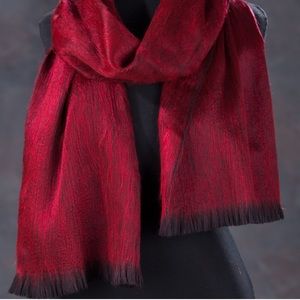 Wine-Red Alpaca Scarf
